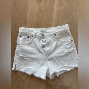Zara TRF High Rise White Denim Shorts US Size 6